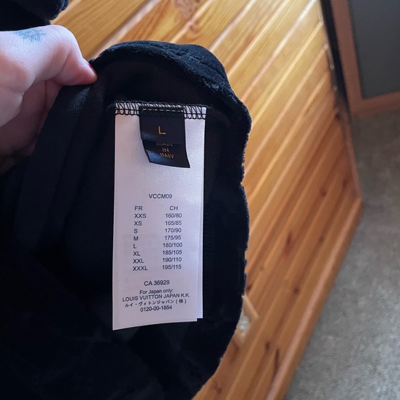 Louis Vuitton Signature Towel Monogram Shirt in Black - Picture 6 of 6